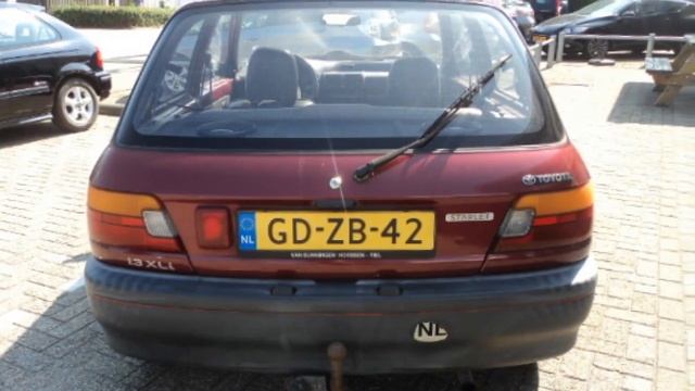 Toyota Starlet 1.3 Friend смотреть онлайн