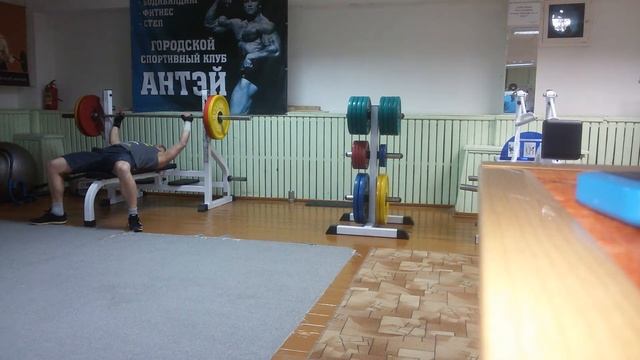 Жим штанги лежа 100кг смотреть онлайн
