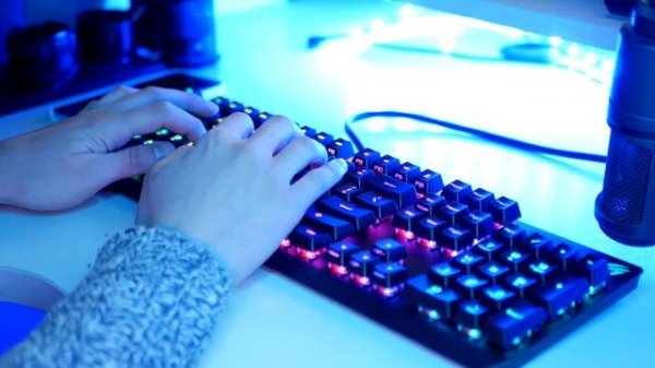 ASUS ROG STRIX SCOPE RX - Новые свитчи от Asus.