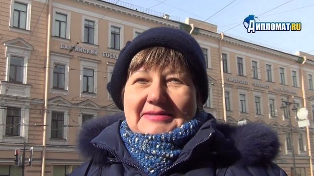 Спортивные волонтёры СПб дарят цветы смотреть онлайн