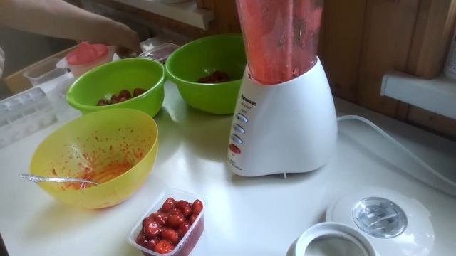 ЗАГОТОВКА КЛУБНИКИ НА ЗИМУ. смотреть онлайн