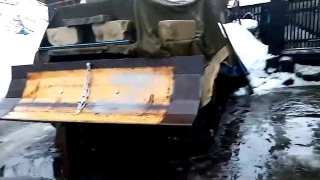 Отвал установлен на вездеход! смотреть онлайн