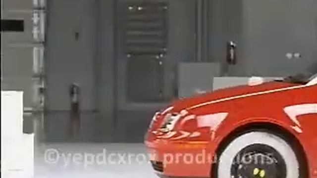 99-05 Volkswagen Jetta crash test (IIHS) смотреть онлайн