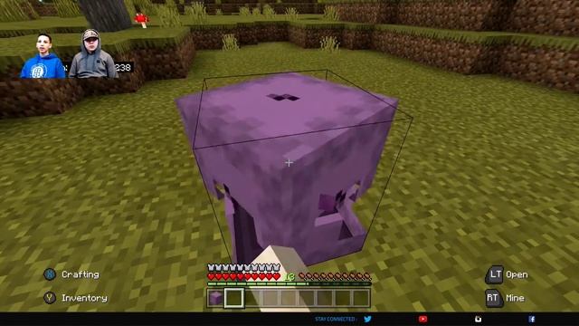 Minecraft SHULKER BOX Tutorial (How To Make & Use Shulker Boxes)