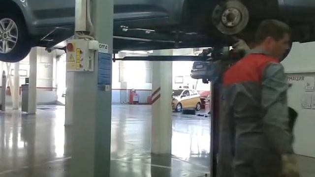 Саратов. ООО Автофорум. Замена шаровой KIA Seed. смотреть онлайн