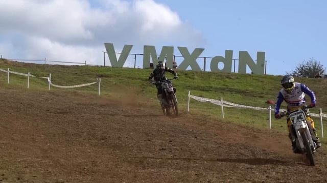 2-Stroke retro: Building replicas of HRC Honda CR500s and Chesterfield Yamaha YZ250s смотреть онлайн