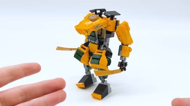 Lloyd And Arin's Ninja Team Mechs EARLY Review! LEGO Ninjago Dragons Rising Set 71794