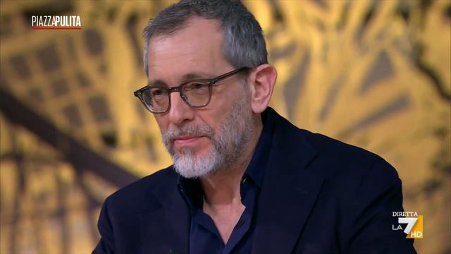 Guerra in Ucraina, Romano Prodi: "Mi ha colpito la frase del Papa sulla bandiera bianca, non è ... смотреть онлайн