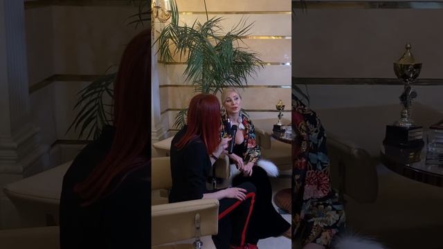 Интервью Виктории Цыгановой ( архив март 2023 ) говорили о моде смотреть онлайн
