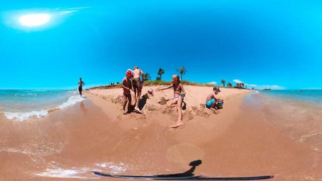 KIDS PLAYING AT THE BEACH | BEST 360 VIDEO FOR CHILDREN