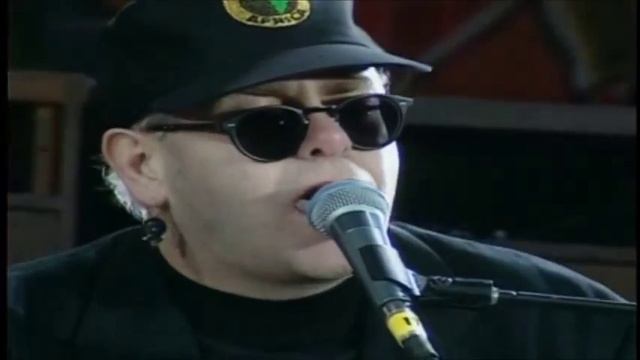 Sacrifice - Eltom Jonh - Knebworth 1990 - Part 20 смотреть онлайн