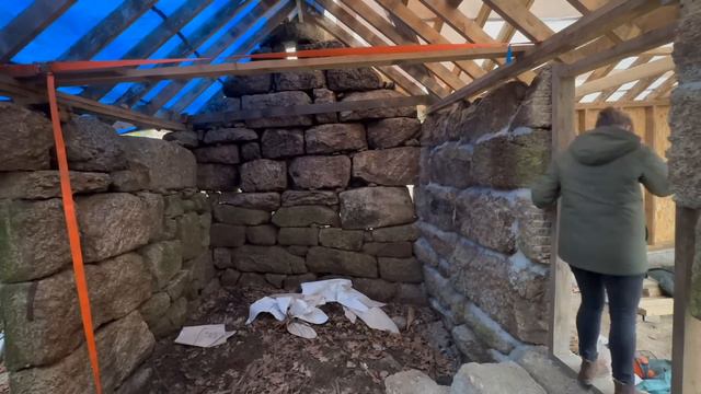 #14 - HOMESTEAD LIVING OFF GRID PORTUGAL- RURAL STONE HOUSE RENOVATION - BUILDING OFF THE GRID HOUS