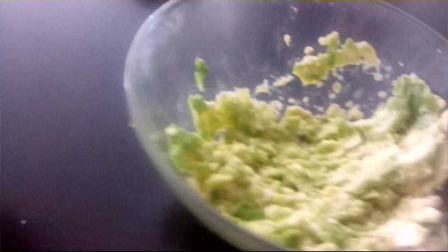 Как кушать АВОКАДО? ПАСТА ИЗ МЯКАТИ АВОКАДО | Sofi смотреть онлайн