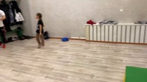 Как научиться делать Переднее сальто | Обучение сальто вперед