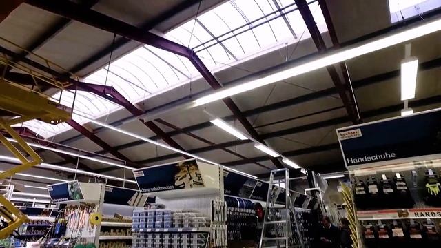 Зенитные фонари (дымовые люки) марки "ЛАМИЛЮКС" смотреть онлайн