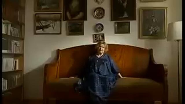 Валентина Талызина читает стихи