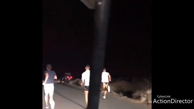 C.RONALDO CORRE NEL DESERTO CON JUNIOR CR7 E FRATELLI...DESERTO#NIGHT# 02.01.19 смотреть онлайн