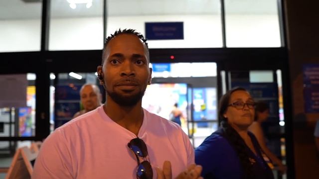 RIDING DRIFT CARTS IN WALMART! *COPS CALLED* смотреть онлайн