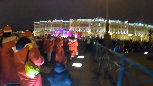 Забег Дедов Морозов смотреть онлайн