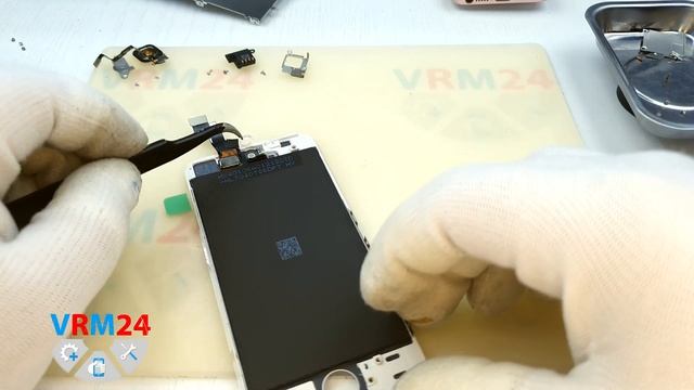 Как заменить дисплей ? Apple iPhone SE A1662 A1723 A1724 смотреть онлайн
