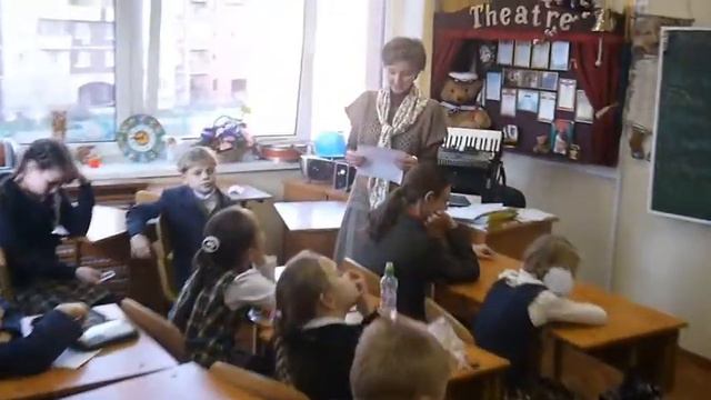 Видеосюжет «Не созданы мы для лёгких путей» (из живой работы кружка «ТЕАТР на английском языке») смотреть онлайн