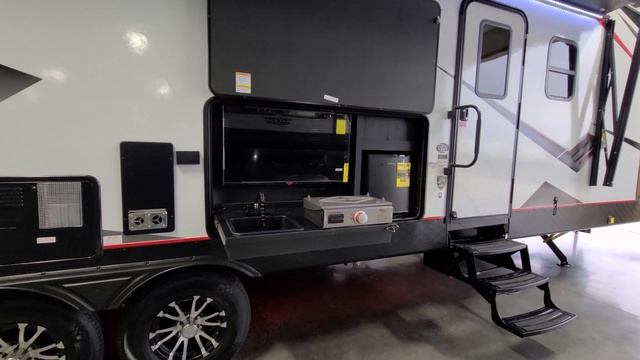 2022 Stryker 3313 Toy Hauler Trailer By Cruiser RVs @ Couchs RV Nation A RV Wholesalers - RV Review