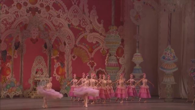New York City Ballet: Waltz of the Flowers смотреть онлайн