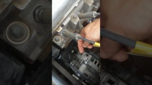 Регулируемый кронштейн генератора лада гранта калина2