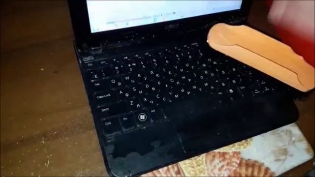 МЕГА ЛАЙФХАК : КАК ПОЧИСТИТЬ НОУТБУК / LIFEHAK: HOW TO PURCHASE THE LAPTOP смотреть онлайн