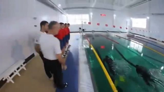 Бассейн академии