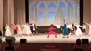 Танец Куклы из балета Щелкунчик.