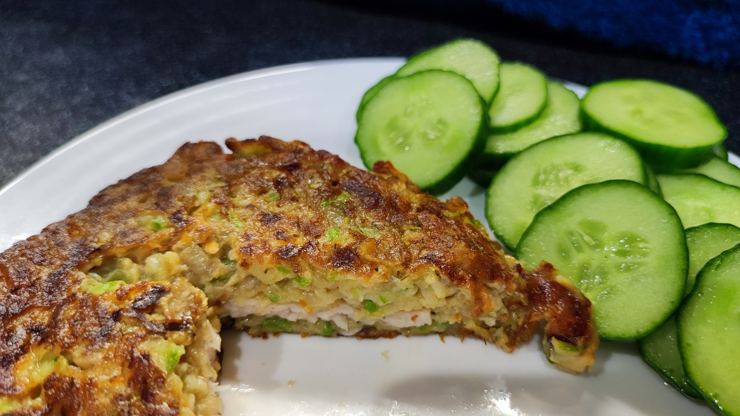 Такие оладьи из кабачков вы точно не готовили! Оладьи из кабачков, с ветчиной и баклажаном смотреть онлайн