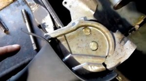 Немного колхозам регулировку ручного тормоза на ладе Весте реношный ручник делаем Российским