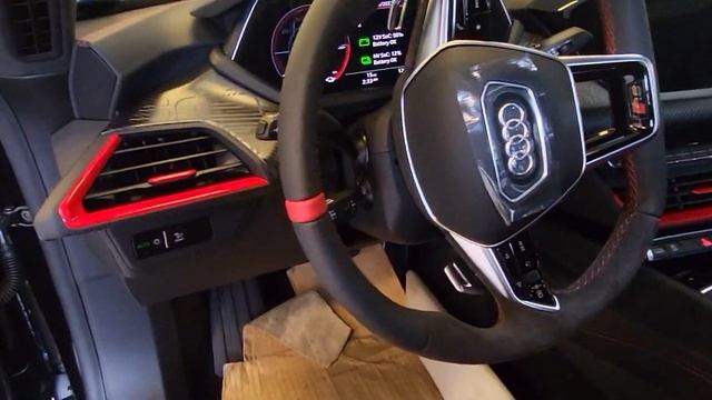 2023 Audi RS E-TRON GT quick look - The Project_513/2 limited edition смотреть онлайн