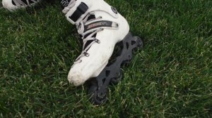 Как кататься на роликах. Урок для новичков. Часть 1