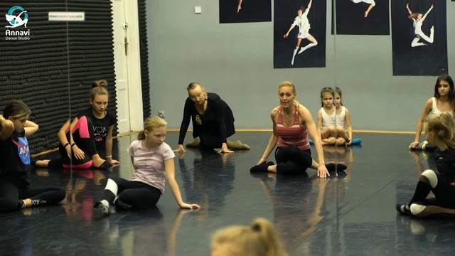 STRETCHING | Annavi Dance studio - szkoła tańca | смотреть онлайн