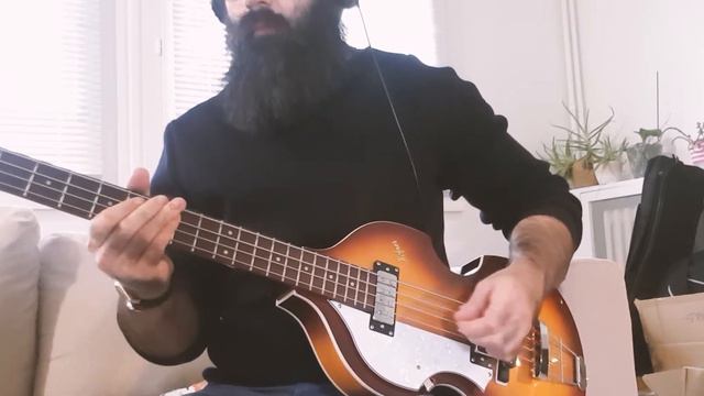 Metronomy - The Bay [BASS COVER] смотреть онлайн