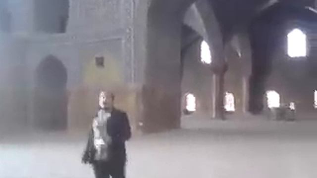 آواز در مسجد شاه اصفهان смотреть онлайн