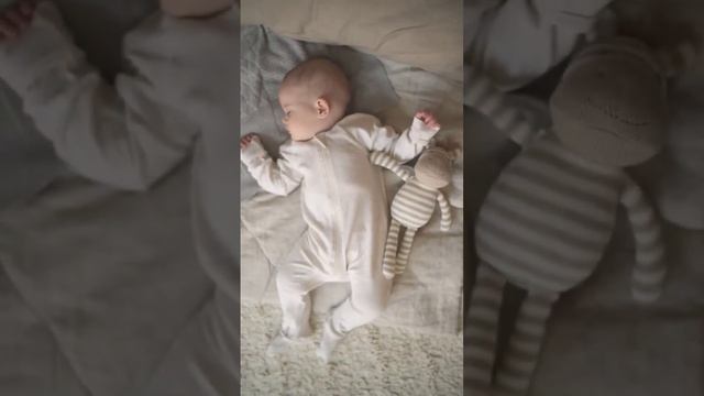 В одежде #Babybu вашему малышу будет так же комфортно, как когда-то в мамином животике! #newborn смотреть онлайн