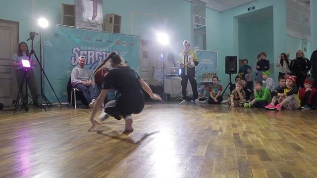 БАТЛ SERGIEV CUP 2022 - BREAK DANCE KIDS 13 смотреть онлайн