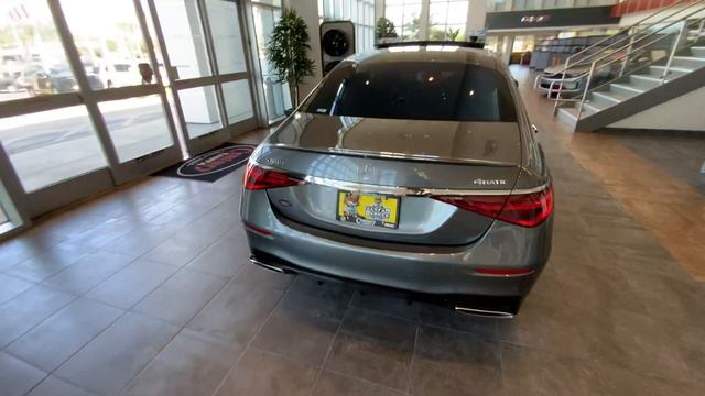 2021 Mercedes Benz S580 смотреть онлайн