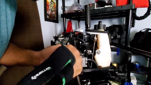 Changing fuel filter on small outboards смотреть онлайн