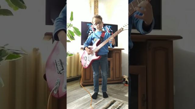 Seven Nation Army на электрогитаре. смотреть онлайн
