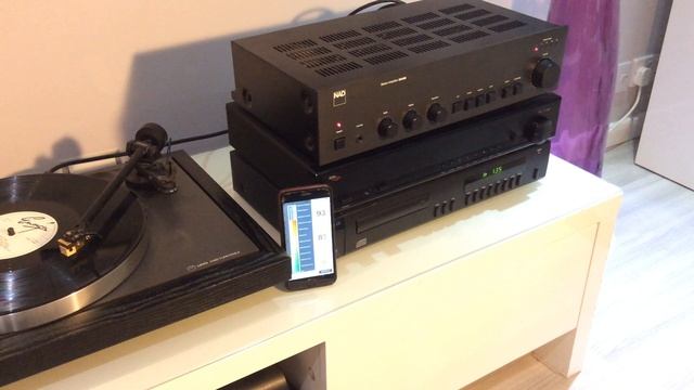 Arcam CD and NAD 3020B test CD смотреть онлайн