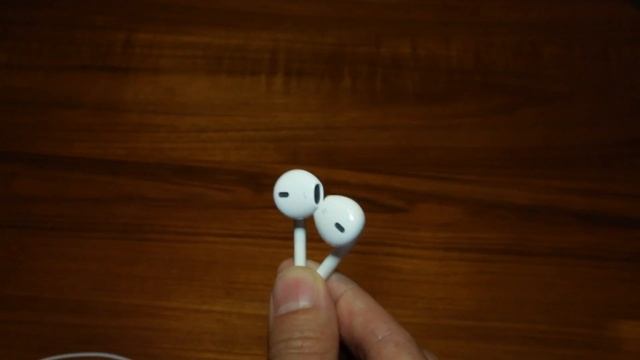 Reviewed - Apple Earpods earbuds смотреть онлайн