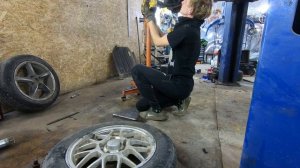 Честный обзор аккумуляторного гайковерта Dewalt dcf921, dcf922