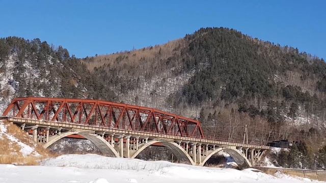 Иду по льду Байкала к Половинной на КБЖД. On the ice of Baikal along the Circum-Baikal Railway смотреть онлайн