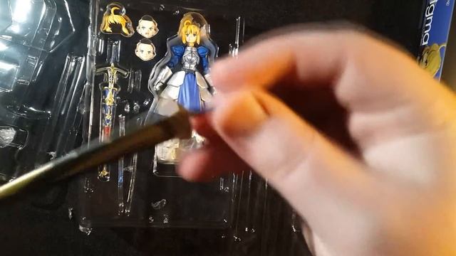figma - Fate/stay night: Saber 2.0 распаковка просмотр смотреть онлайн