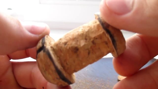 Как сделать держатель для наушников? / 2 СПОСОБА! смотреть онлайн