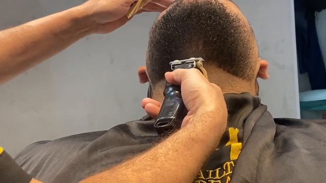 Aprenda a fazer barba quadrada | como fazer barba degradê | passo a passo смотреть онлайн